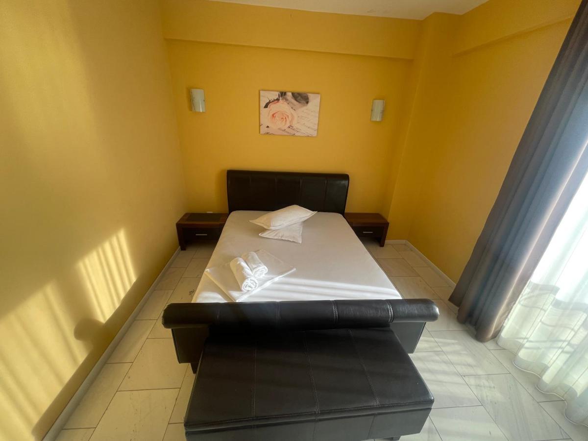 Sophia Lake View Suite Mamaia Kültér fotó
