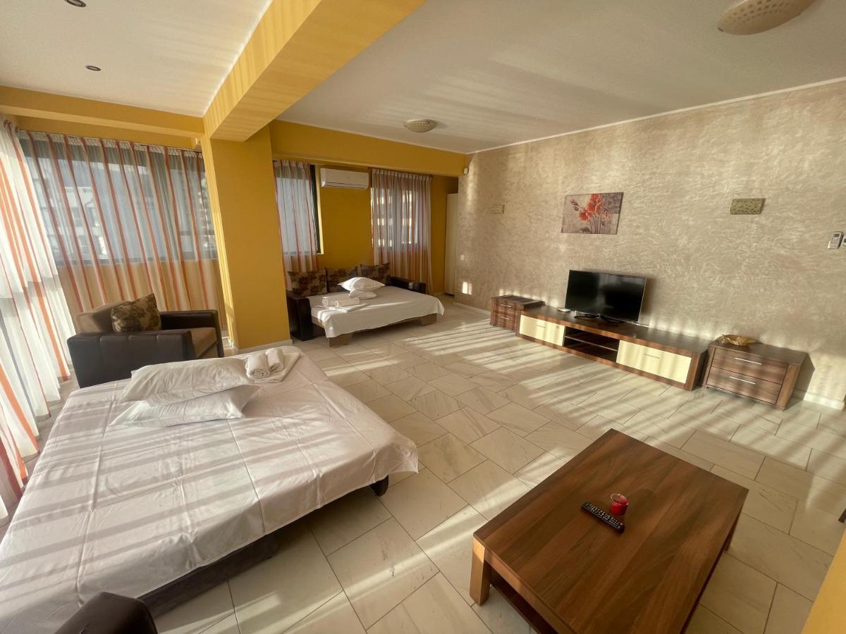 Sophia Lake View Suite Mamaia Kültér fotó