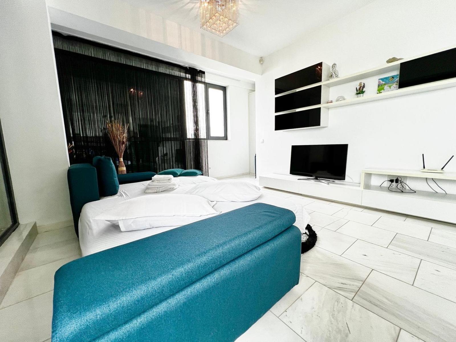 Sophia Lake View Suite Mamaia Kültér fotó