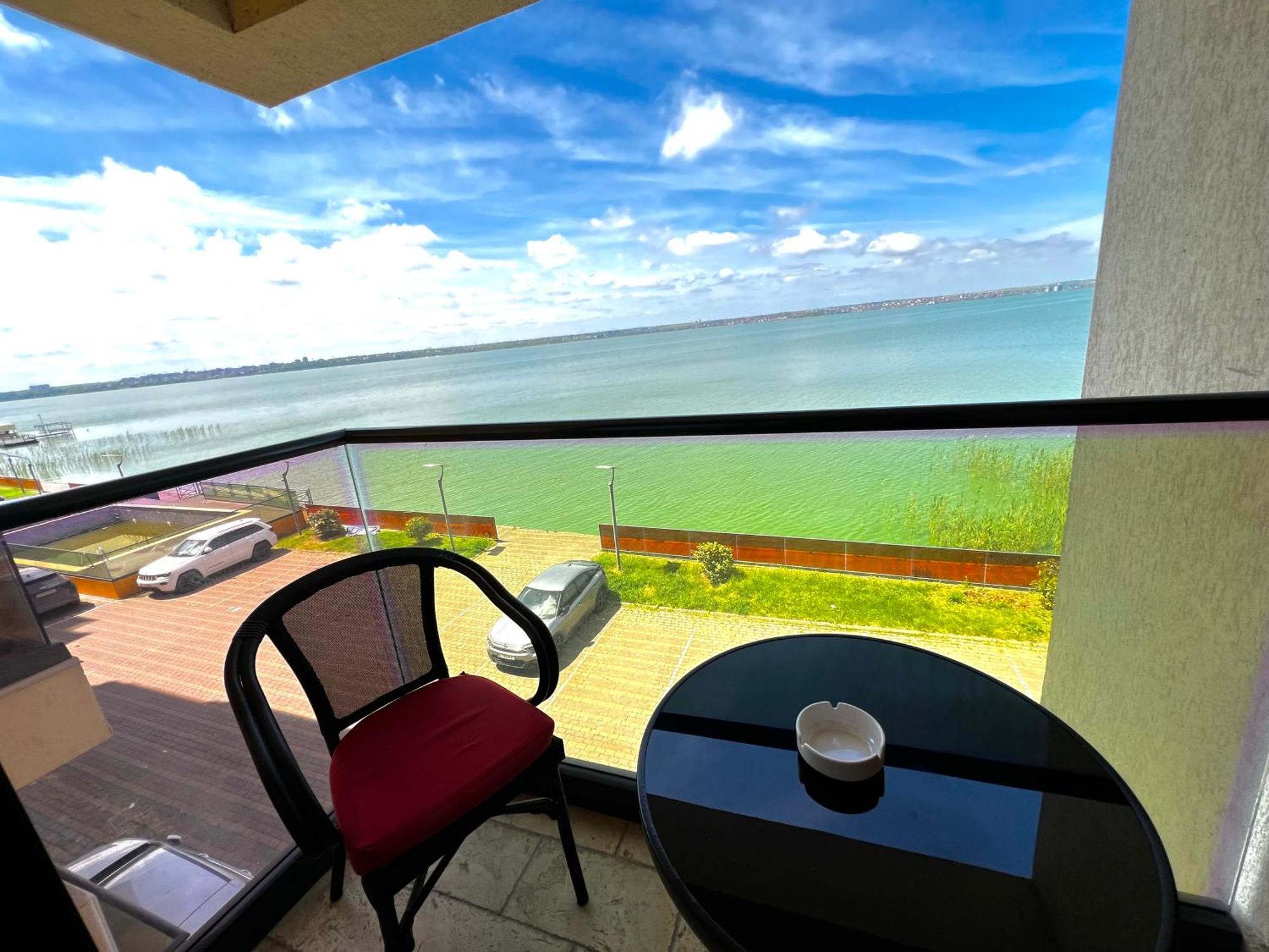 Sophia Lake View Suite Mamaia Kültér fotó