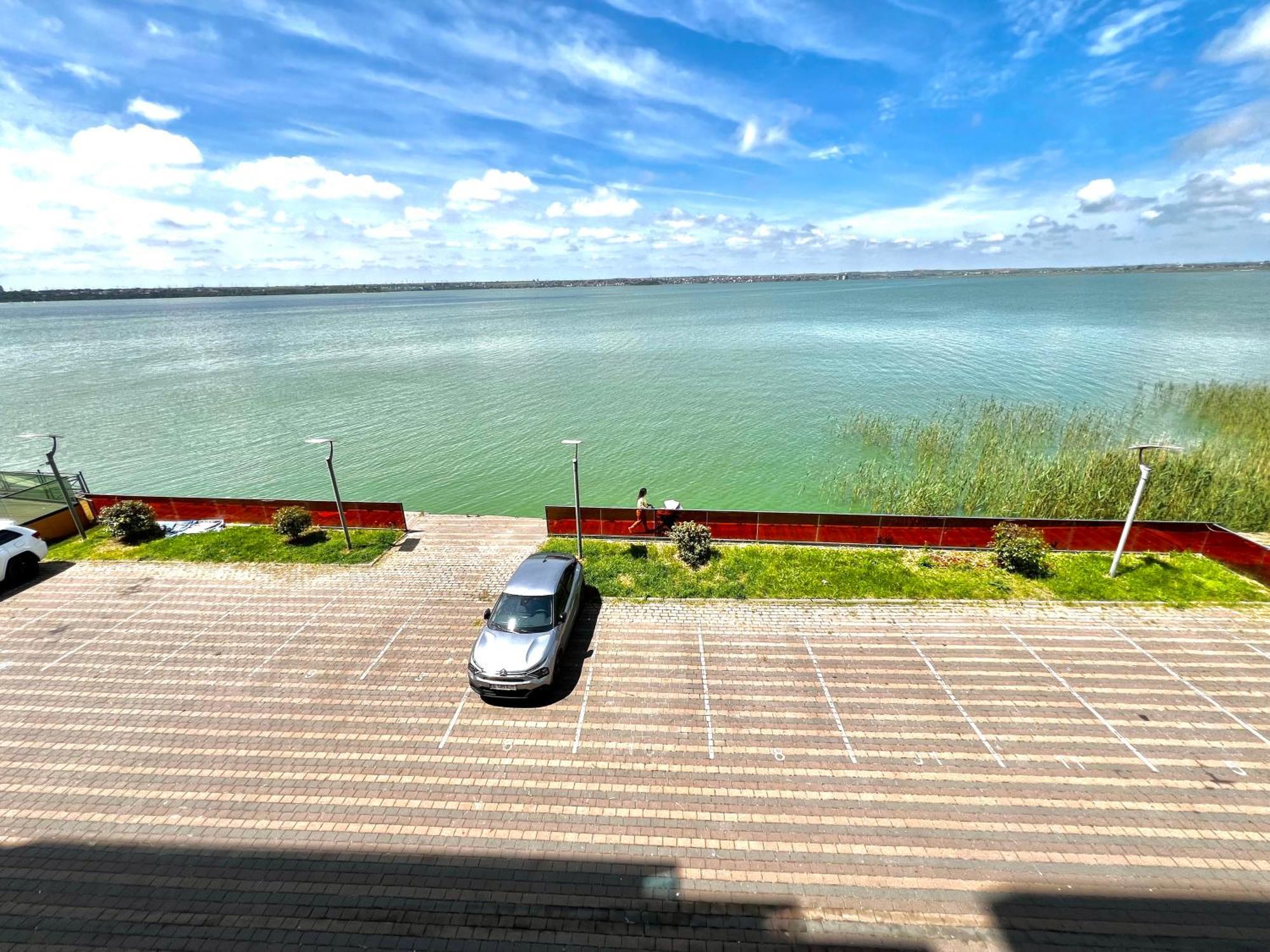 Sophia Lake View Suite Mamaia Kültér fotó